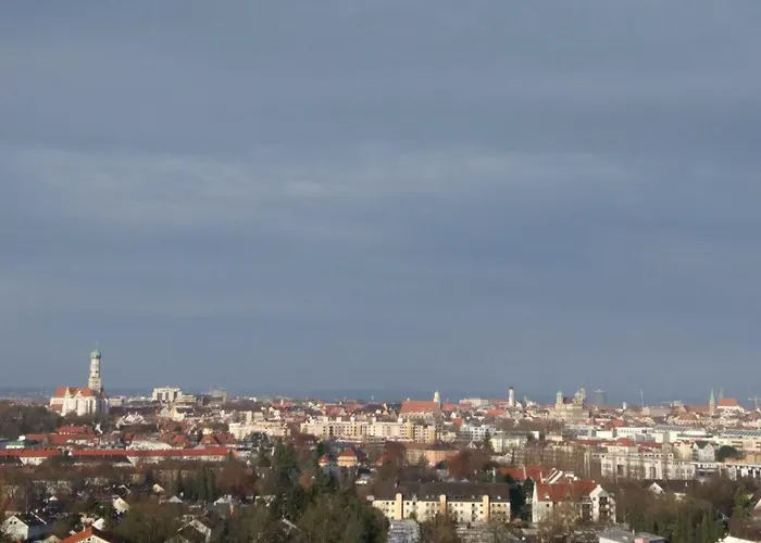 Hausburg Studio. View Apartmán